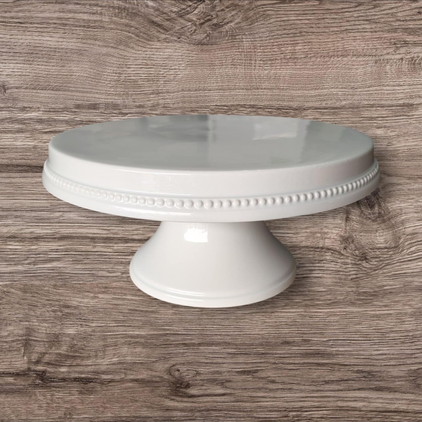 Round Pedestal Serving Plate