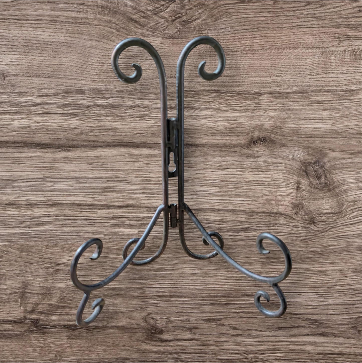 Assorted Tabletop Easels