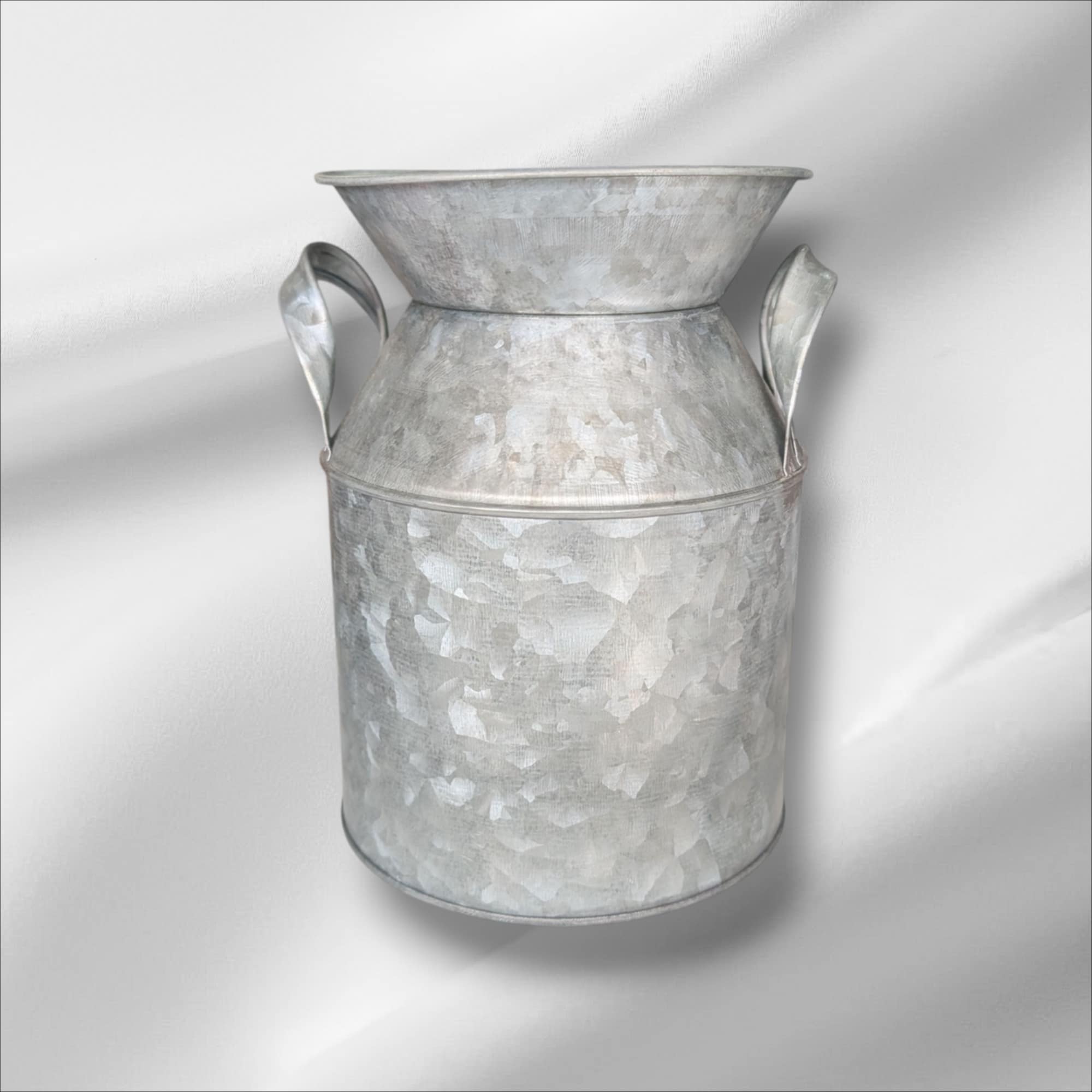 Galvanized Bucket - Small – Something Borrowed Event Rentals