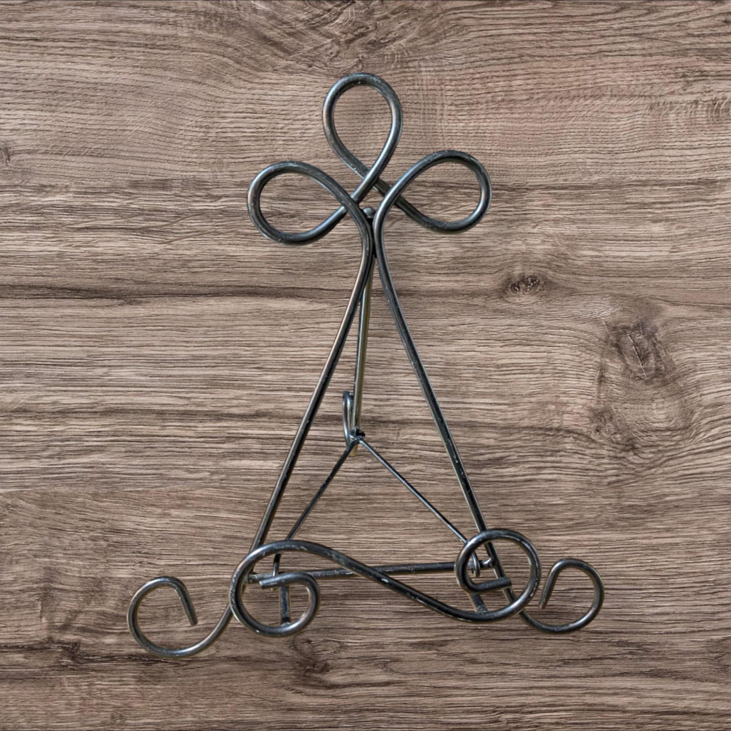 Assorted Tabletop Easels
