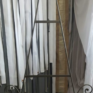 Low Silver Easel