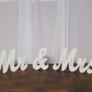 Mr & Mrs White Signs